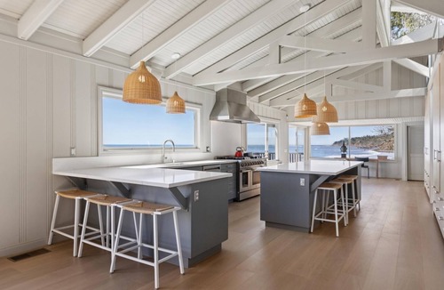 Bolinas House | Spectacular Ocean Front Home, Former Home to Grace Slick from Jefferson Airplane