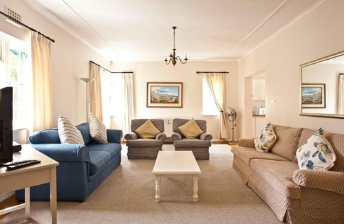 Claremont Apartment | Squirrels Way Cottages