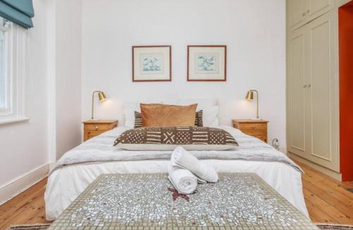 Kalk Bay Villa | St James Beachfront Villa