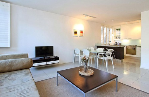 Cape Town City Centre Apartment | St Martini Gardens 1 Bedroom Apartment