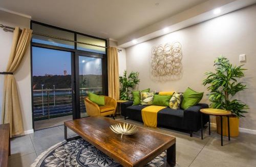Durban Point Apartment | Stay at The Point - Cool Cosy Comfort