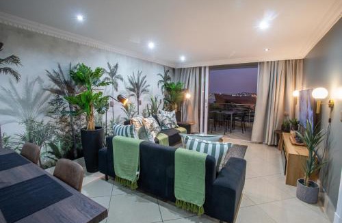Durban Apartment | Stay at The Point - Deciduous Dusk