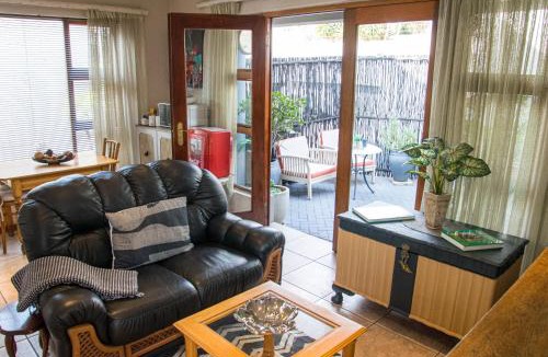 Edenvale Apartment | Stay @ Honeytree