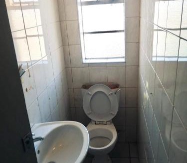 Randfontein Hostel | Stay Inn Lodge Randfontein