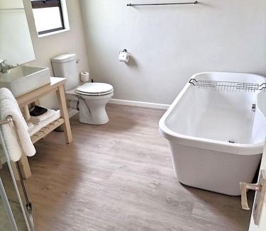 Colesberg Apartment | Stayawhile Unit 1