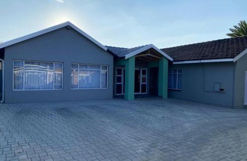 Alberton House | StaySure Guesthouse