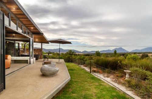 Wolseley Villa | Steenbok farm cottages Sunbird Cottage