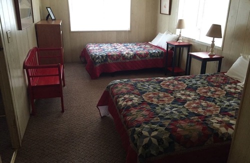 Satsuma Hotel | Stegbone's Fish Camp