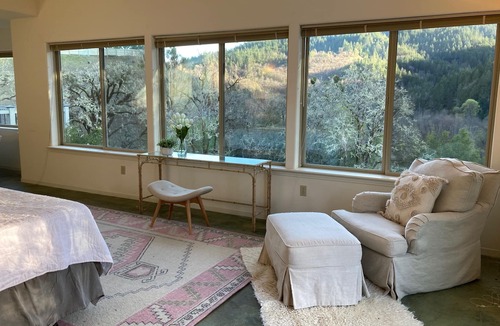 Willits House | Stellar Jay Valley oasis with views and pool!