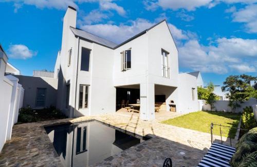 Stellenbosch House | Stellenbosch Home in Security Estate