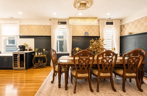 Fisherman's Wharf Apartment | Steps from Ghirardelli Square 4BR with Sauna, Arcade & Private Deck