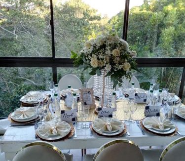 Uvongo House | Stesh Margate Holiday House 12 Sleeper