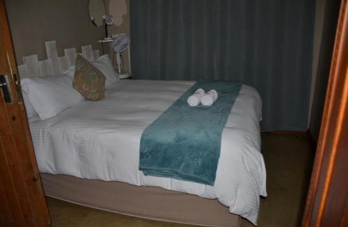 Komatipoort House | Stoep Cafe Guest House