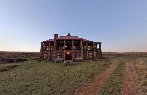 Dullstroom House | Stone Castle, Dullstroom Country Estate