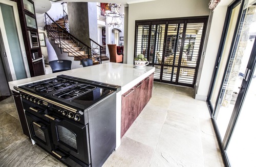 Knysna Central Villa | Stone Manor Villa Knysna
