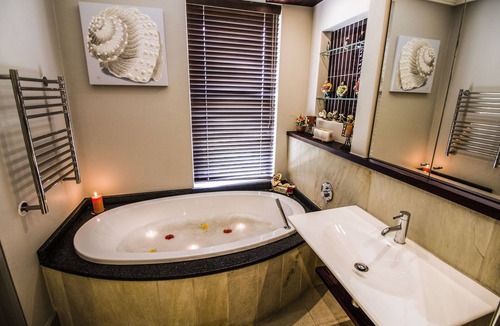 Knysna Central Villa | Stone Manor Villa Knysna