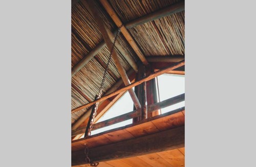 Wolseley House | Stonewood Mountain Cabin