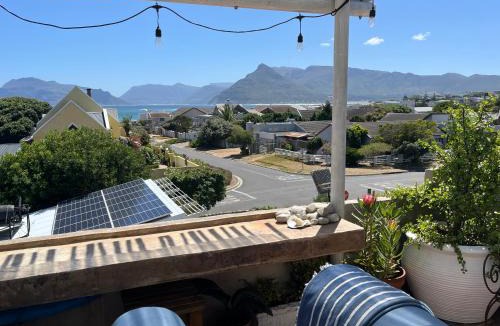 Kommetjie Apartment | Storyhouse in Kommetjie