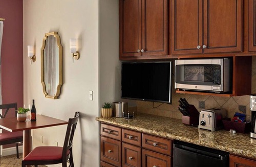 Napa Apartment | Studio, Sleeps 4, at Vino Bello Resort, Napa!