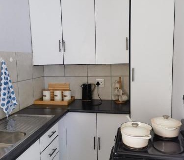 Kempton Park Apartment | Studio47 on Concourse