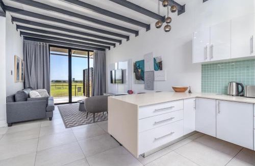 Durban Point Apartment | Stunning Apartment in Quayside 103