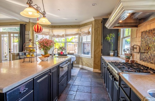 Vallemar House | Stunning Coastal Estate Minutes from San Francisco. Private Luxury Retreat.