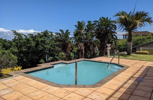 Port Edward House | Stunning home with great ocean views - plus added value.