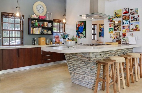 Constantia House | Stunning large home in Upper Constantia