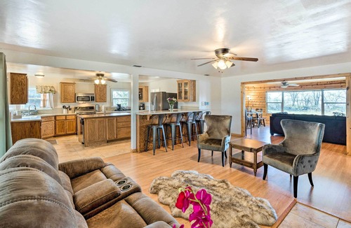 Nicolaus House | Stunning Nicolaus Getaway on Feather River!