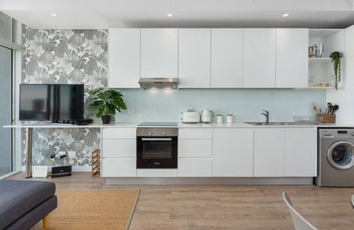 Cape Town City Centre Apartment | Stunning Studio | Incredible Views | Central