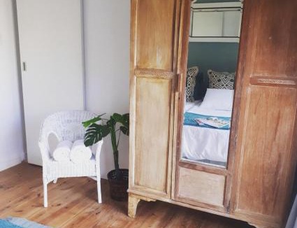 Windermere Apartment | Stylish 2 bed on Florida Rd Amazing location!