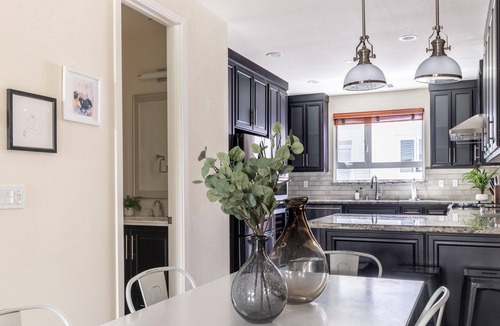 Hillsdale House | Stylish 2BR House in San Mateo with Garage