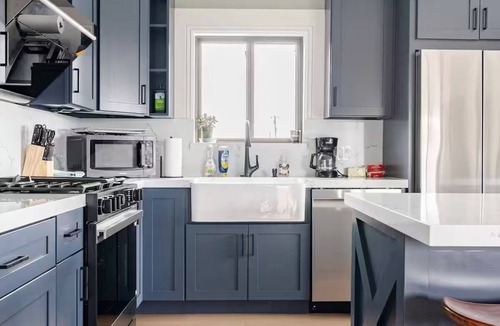 El Granada House | Stylish and Cozy Close to the Beaches, Trails, and Great Restaurants