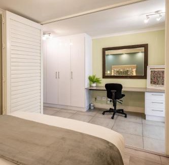 Observatory Apartment | Stylish, Fully Equipped Apartment in Observatory
