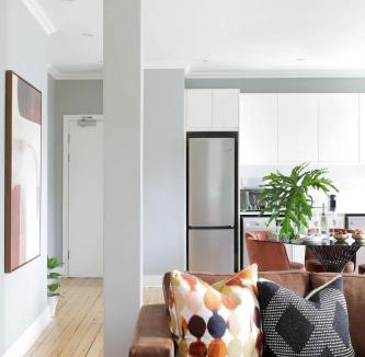 Green Point Apartment | Stylish Green Point Apartment with Pool Access