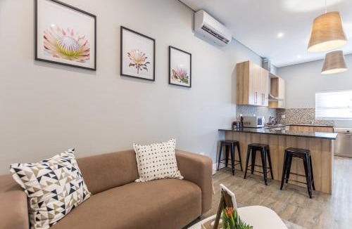Kraaifontein Apartment | Suburban Bliss Durbanville