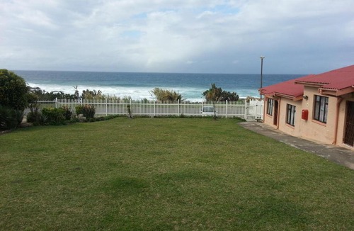 Manaba Beach Apartment | Sue Casa Holiday Flats 6