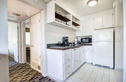 Fisherman's Wharf Resort | Suites at Fisherman's Wharf