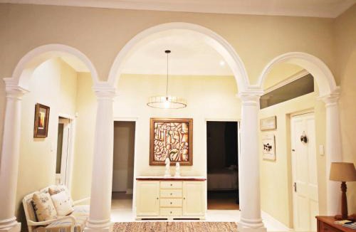 Westcliff Villa | Summer House