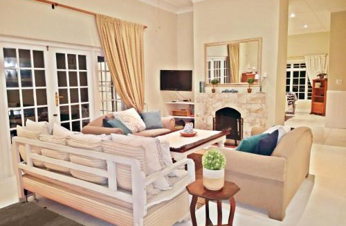Westcliff Villa | Summer House