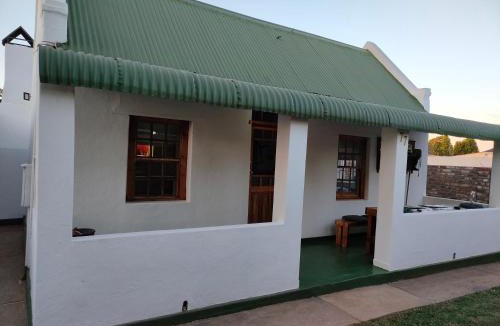 Potchefstroom Apartment | Summer1840