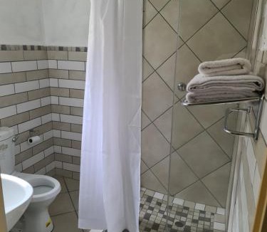 Mbombela Apartment | SummerField Guest House