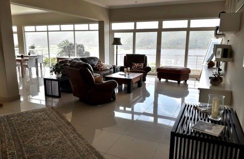 Wilderness Bed & Breakfast | Summerlane BnB - Room Poseidon with Terrace and garden view