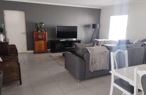 Bloubergstrand Villa | Summertide