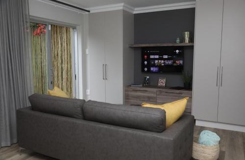 Wilderness Beach Apartment | Sunbird Bliss Luxury Self-catering Apartment