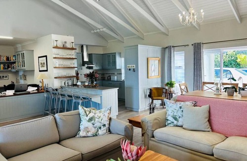 Chanteclair House | Sunbird Villa | Sea and mountain escape
