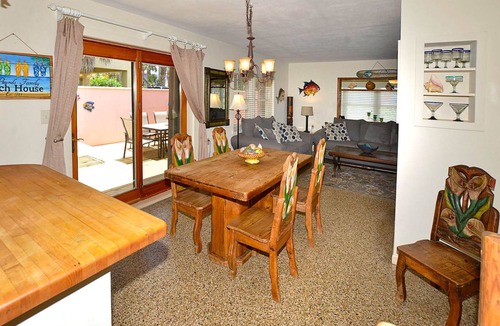 St. Augustine Beach House | Sunburst Cottage Beachside