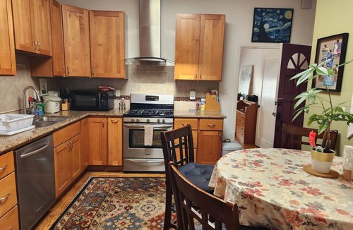 Inner Mission Apartment | Sunny, Spacious 3-bedroom apartment in Vibrant Mission District of San Francisco