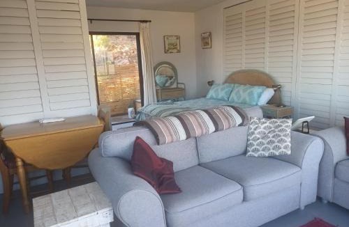 Fish Hoek Apartment | Sunrise Studio