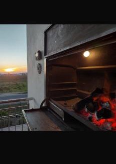 Olifantskop Apartment | Sunset at 30 Nivica Luxury Apartment
